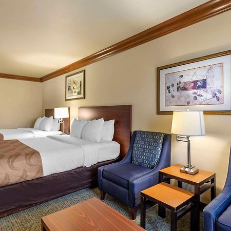 Quality Inn & Suites Denver Airport - Gateway Park Aurora Zewnętrze zdjęcie