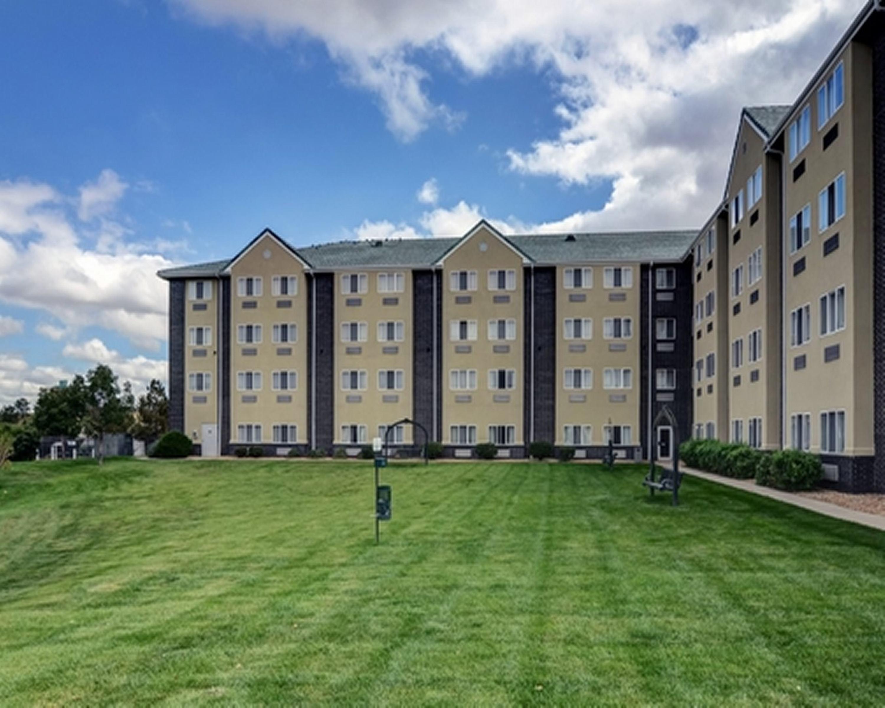 Quality Inn & Suites Denver Airport - Gateway Park Aurora Zewnętrze zdjęcie