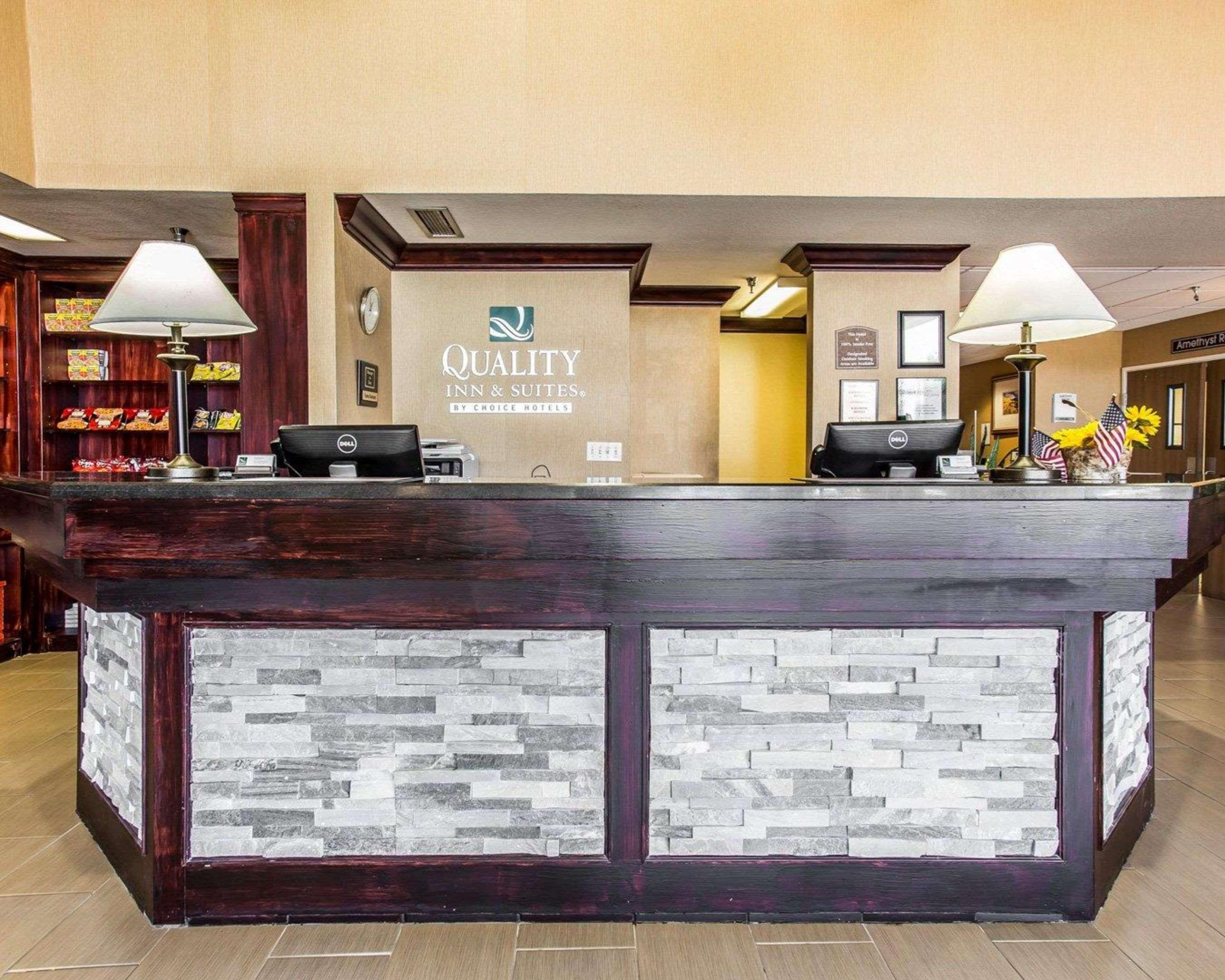 Quality Inn & Suites Denver Airport - Gateway Park Aurora Zewnętrze zdjęcie