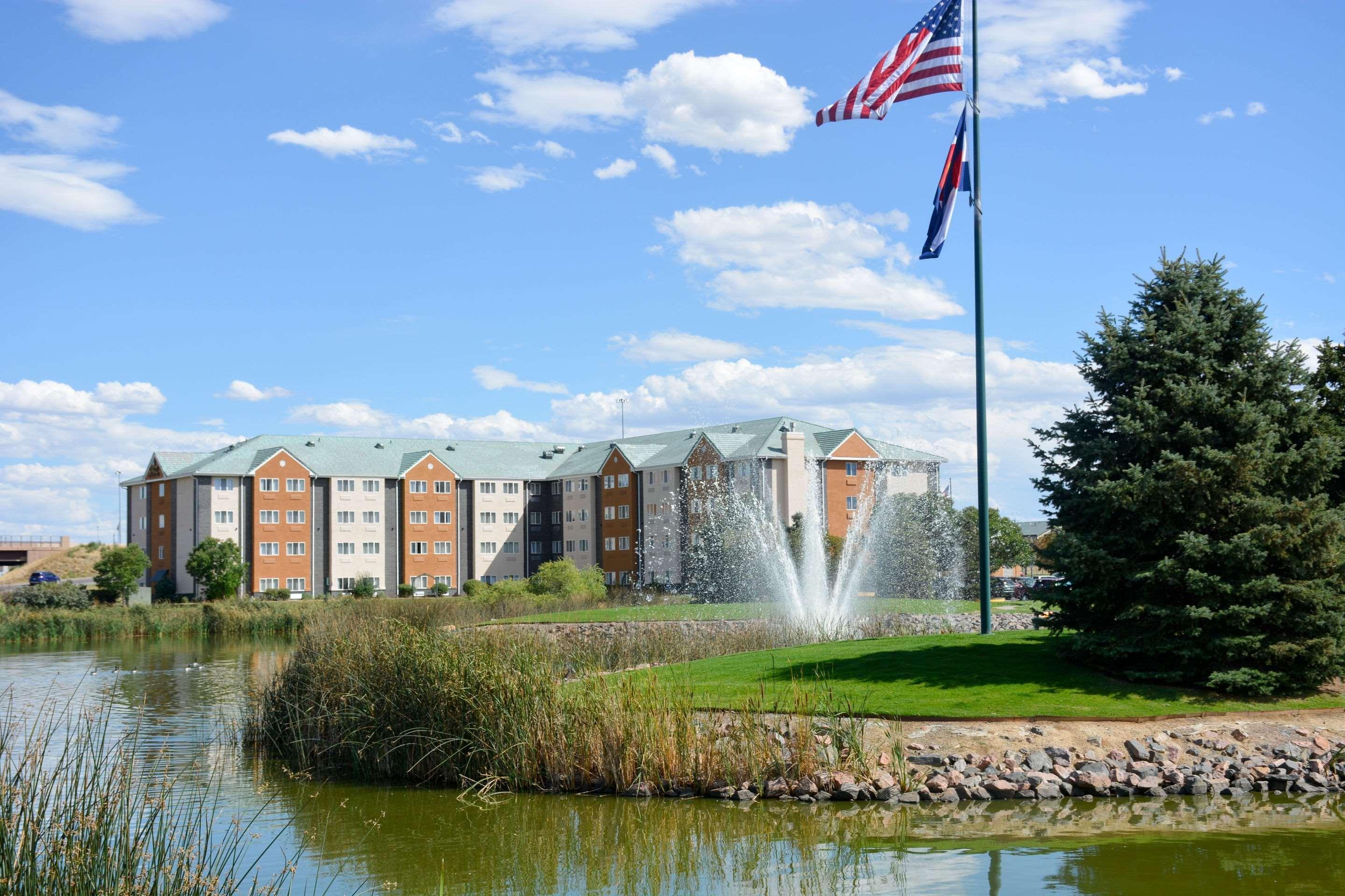 Quality Inn & Suites Denver Airport - Gateway Park Aurora Zewnętrze zdjęcie