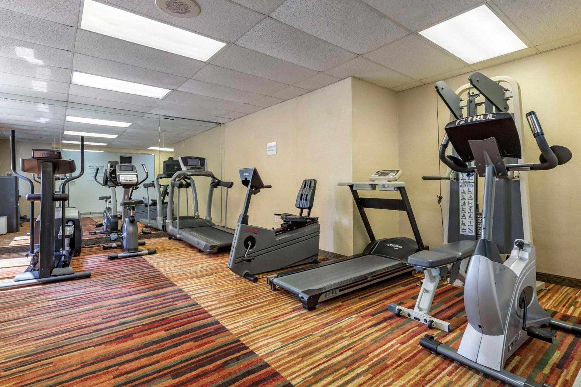 Quality Inn & Suites Denver Airport - Gateway Park Aurora Zewnętrze zdjęcie