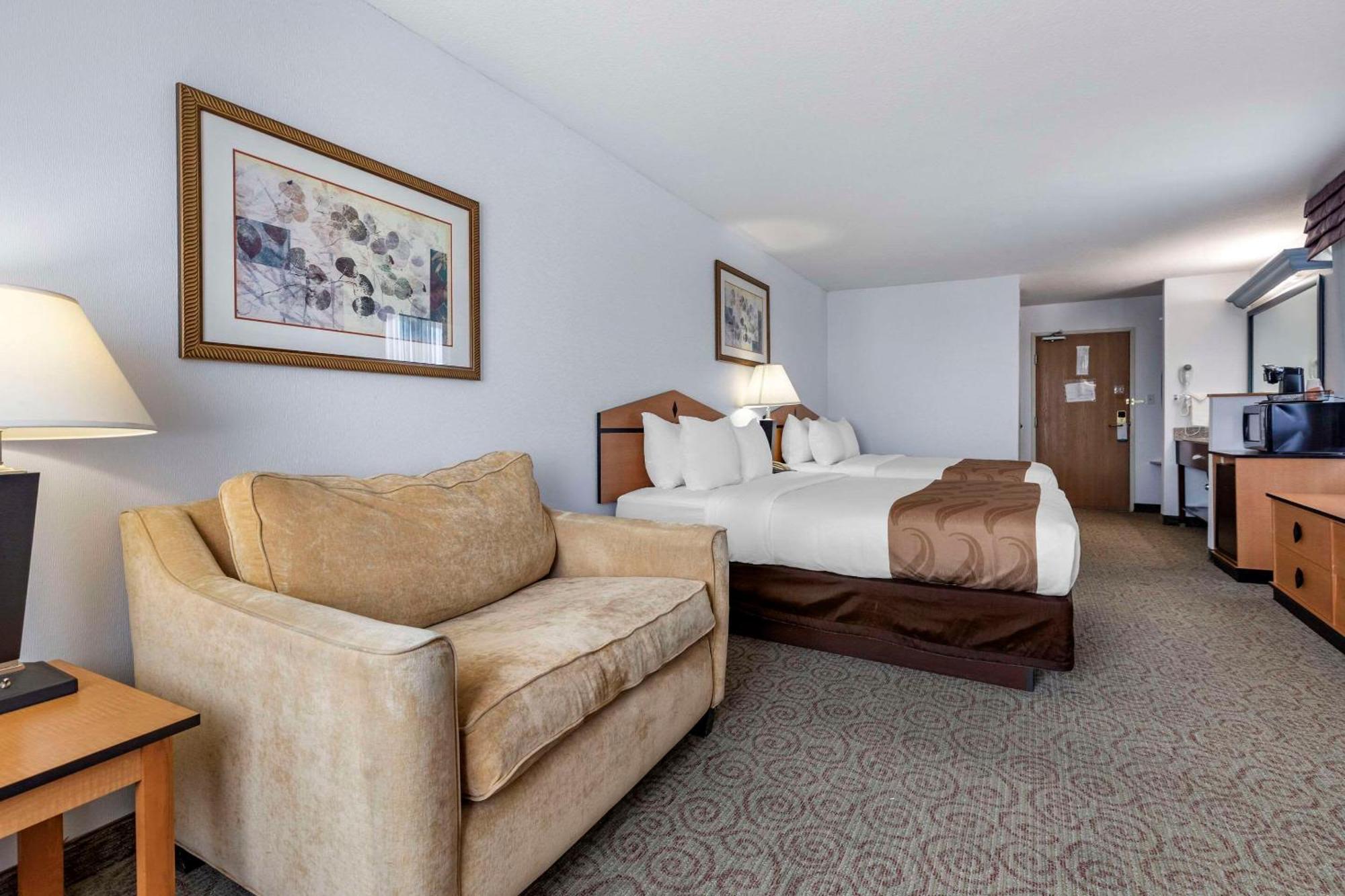 Quality Inn & Suites Denver Airport - Gateway Park Aurora Zewnętrze zdjęcie