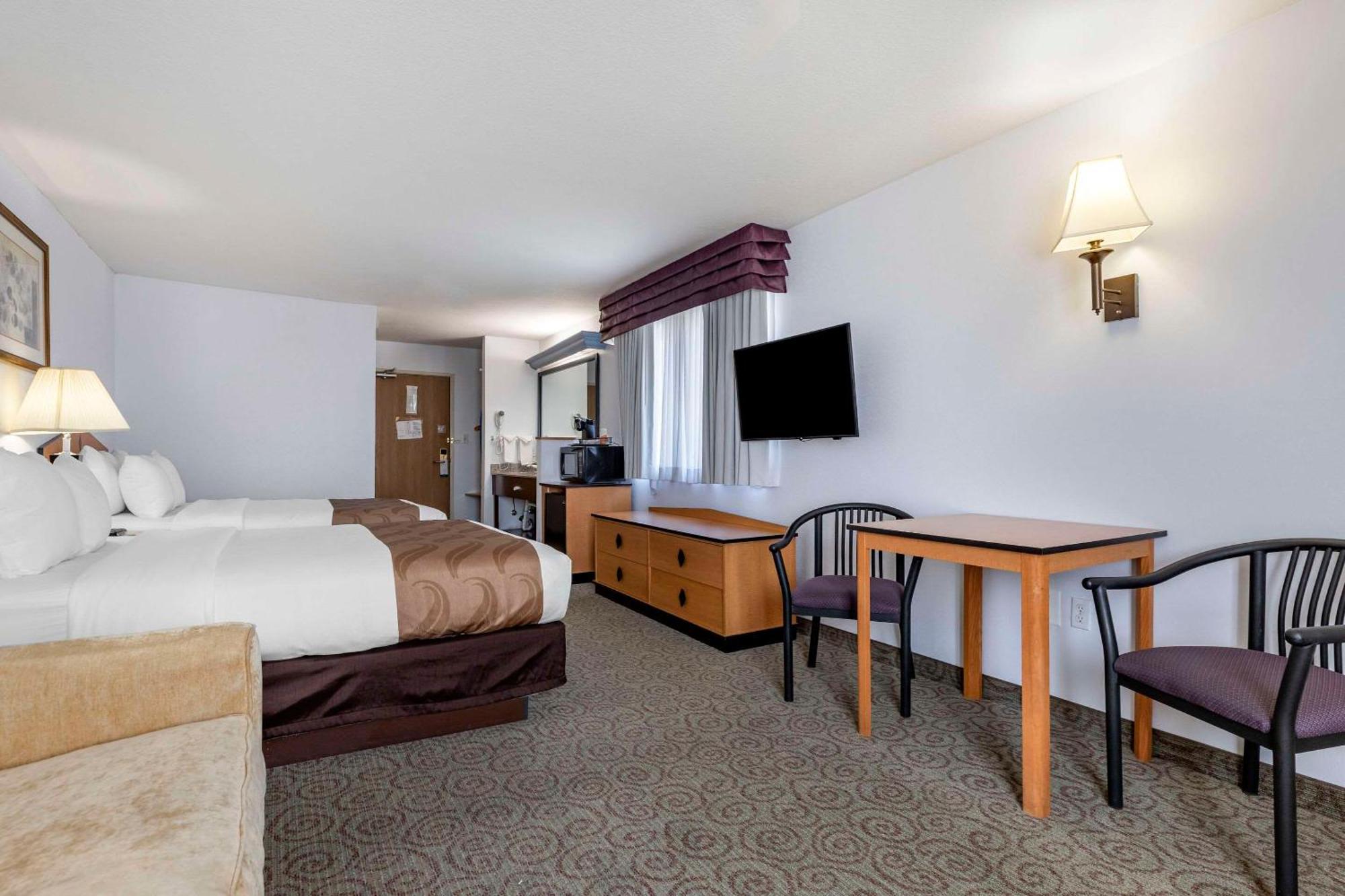 Quality Inn & Suites Denver Airport - Gateway Park Aurora Zewnętrze zdjęcie